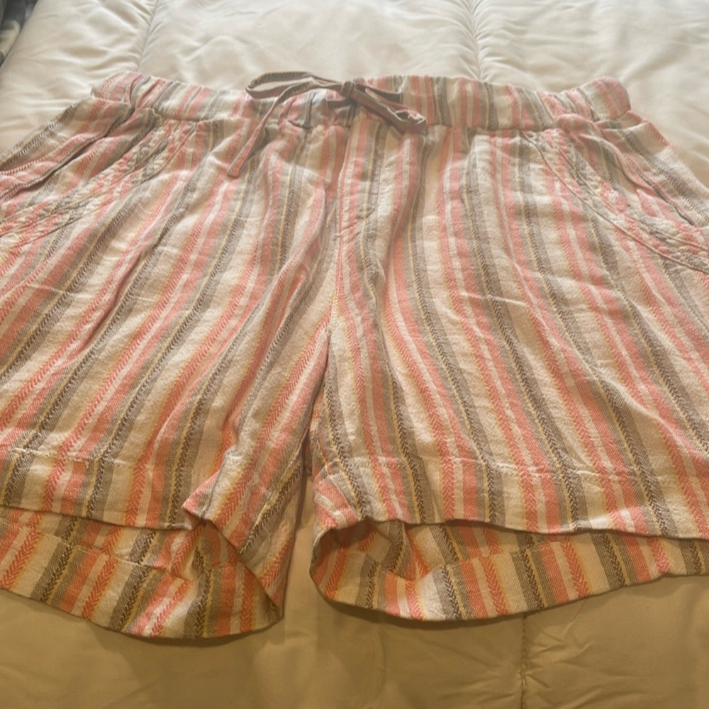 Darling shorts in medium.